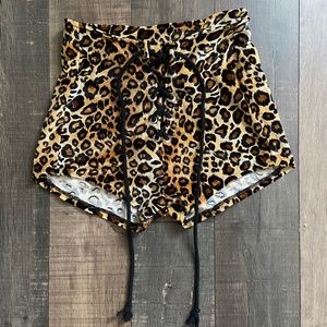 Backbite Leopard Velvet Shorts XS